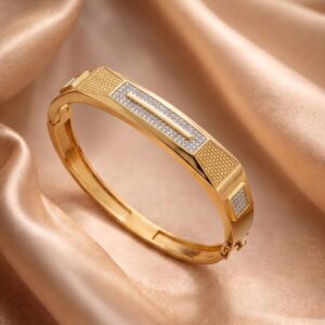 Classy Gold Kada